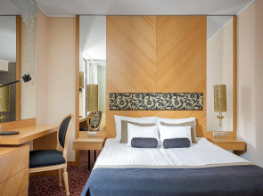 Отель Marmara Hotel Budapest