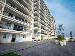 Real View Towers E105 by Casago