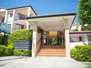 Chevron Palms Holiday Apartments by Gold Coast Premium