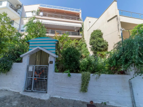 Beachfront apartment in the suburbs of Volos