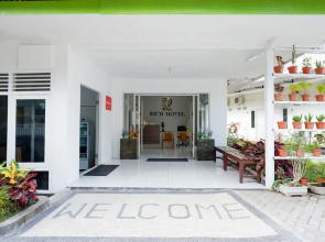 RedDoorz near Mataram University