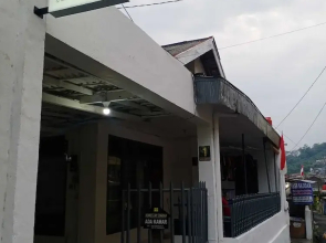 SPOT ON 91597 Sharie Homestay Syariah