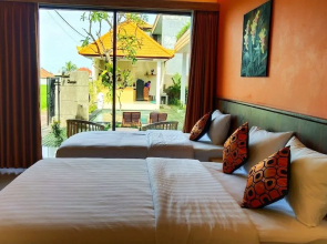 Umah Dangin Guesthouse - Hostel