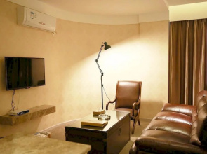 Zizai Home Boutique Hotel