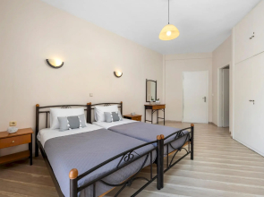Aristo Apartment by Estia