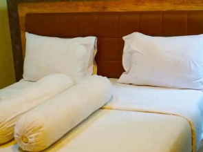 Oyo 574 Heritage Hotel Boyolali