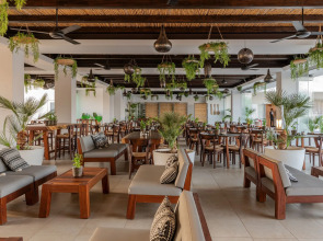 Отель Nelia Beach