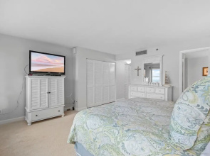 Southwind 304