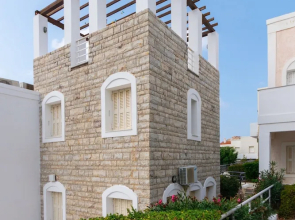 Villagio Bay