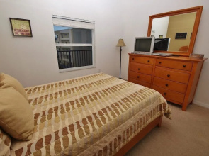 Oceanwalk 9-503 Apartment 3