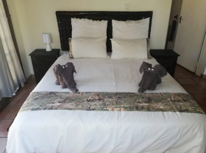 Ama-Zing African Safaris Lodge