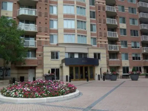 Global Luxury Suites at Pentagon City South