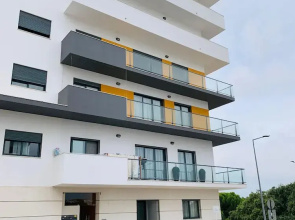 Modern Flat Near Lisbon