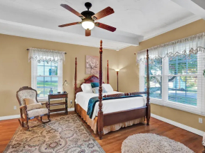 Hill House B&B