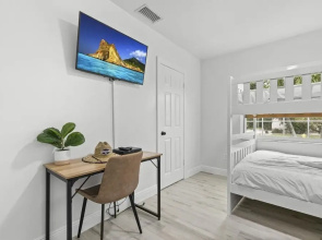 N Collier 1201, Marco Island Vacation Rental 3 Bedroom Home by RedAwning