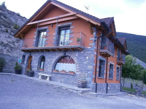Apartment With 2 Bedrooms in Sorripas, With Wonderful Mountain View, Enclosed Garden and Wifi