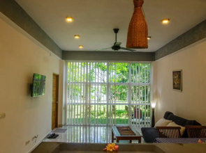 Senggigi Homes & Apartments