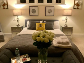 Private Room - The Beam Suite - Burway House on The River Thames