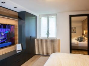 Weber Hofmark Apartments