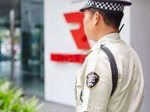 Easy Planet Bangkok Surawong