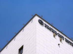 Brown Dot Hotel Gijang Station