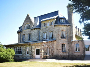 Chateau de Surville