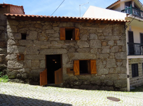 Room in Cabin - Restored, Rustic and Rural Mini Cottage in Typical Portuguese Village