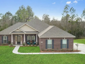 Spacious 3BR Condo in Ocean Springs