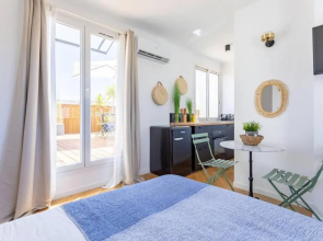 Studio ** Rooftop ** Lulli (Adults Only)