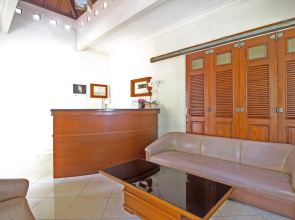 Guest House Giri Arta By RedDoorz