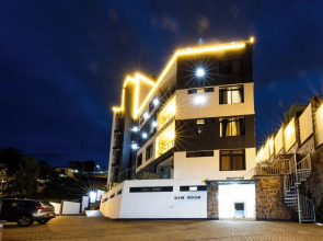 Cascadia Serviced Apartments