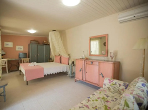 Ancient Corinth Guest House