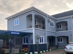 Geoworld Apartments & Suites