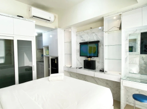 Restful And Cozy Studio Apartment At Mustika Golf Residence