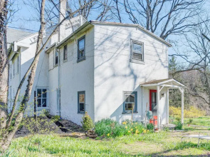 Eagleville Home w/ Porch, Near Valley Forge Casino