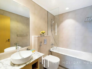 LUX The Paramount Sea View Suite