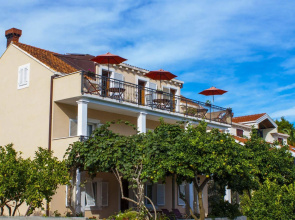 Green Park Apartments