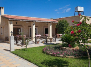 Glaro Garden Hotel-restaurant