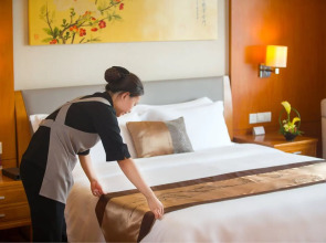 Fuyang International Trade Center Hotel