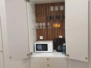 4h+keittiö omalla sisäänkäynnillä