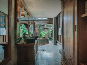 Artist Village by Pramana Watu Kurung