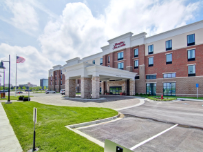 Hampton Inn & Suites Detroit/Troy