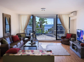 ShortOzStay at Mariners Cove