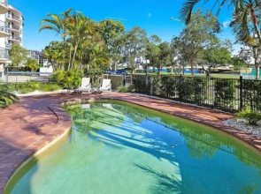 Sailfish Cove & RIVA Apartments