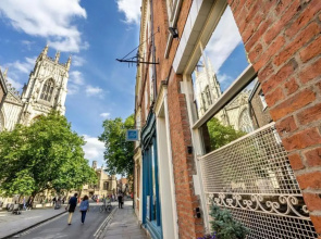 19 High Petergate