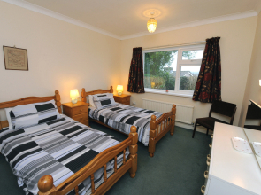 Heddfan - Near to Beach, Pet Friendly