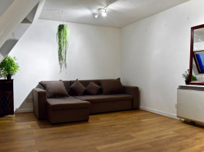 Studio Apartment On St Michaels Court