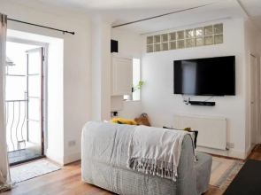 Penarth/Cardiff Bay: Deluxe Flat: 10 Mins to City!