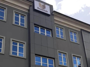 Stoneside Hotel and Apartments