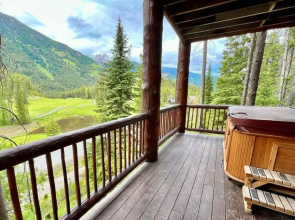 Luxury Log Chalet | Pool + Private HotTub | Ski In/Out | Overlooking Greywolf GC